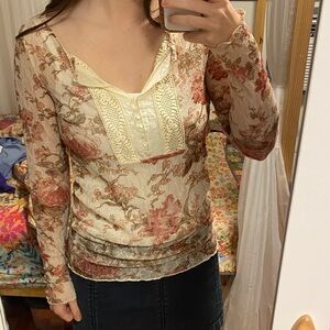 Dainty rose floral Denim and Supply Ralph Lauren Lace Long Sleeve Top Coquette M